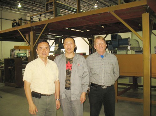 海綿發(fā)泡機、泡棉貼合機美國安裝現(xiàn)場